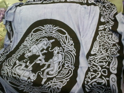 celtic cloth c
