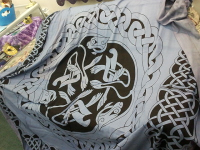 celtic cloth d